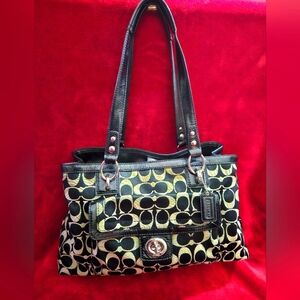 Coach Penelope Signature Shoulder Bag